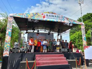 Ratusan Peserta Meriahkan Pawai Budaya Pemilu 2024 di Kepulauan Meranti